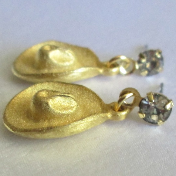 GOLD HAT EARRINGS – JEWLERY - Picture 2 of 4